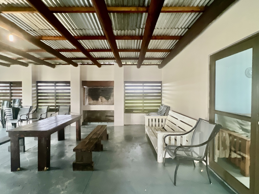 10 Bedroom Property for Sale in Hartebeesfontein Western Cape
